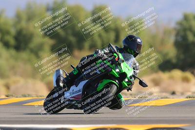 media/Nov-06-2022-SoCal Trackdays (Sun) [[208d2ccc26]]/Turn 7 Set 1 (1050am)/